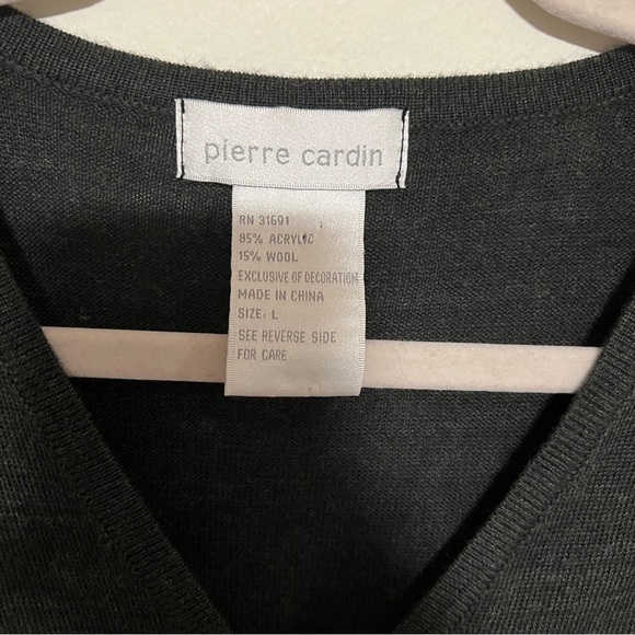 Pierre cardin grey cardigan with buttons flower embroidered size large - Picture 6 of 7